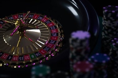 Lightning Baccarat live dealer table on mobile